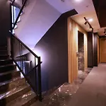 Loft 1502 3*
