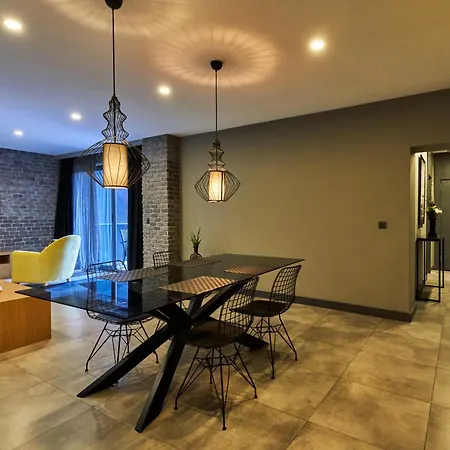 Loft 1502 3*