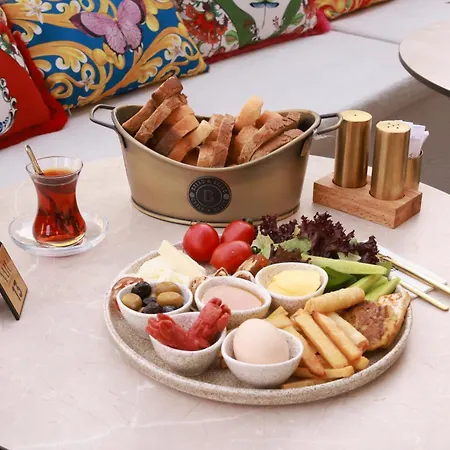 Ξενοδοχείο με διαμερίσματα Loft 1502 Αττάλεια