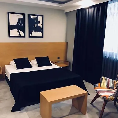 Loft 1502 3*