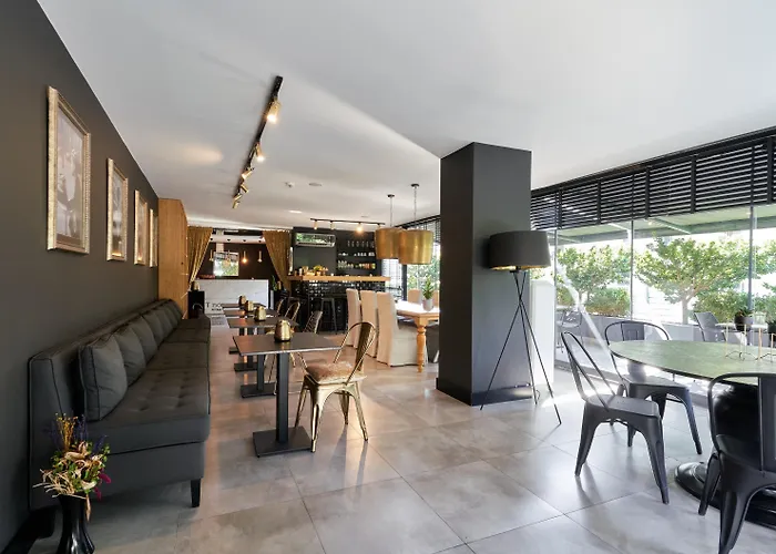Loft 1502 Lejlighedshotel