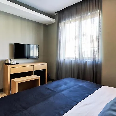 Aparthotel Loft 1502 4*