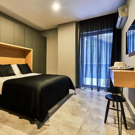 Aparthotel Loft 1502 2*