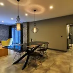 Loft 1502 3*